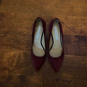 Diane Von Furstenberg burgundy suede heels